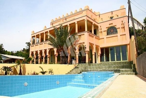 Вилла в Добра Воде, Черногория, 450 м2 фото 1