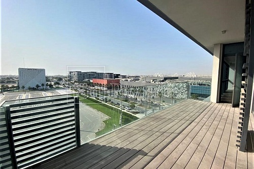 Апартаменты в Дубае, ОАЭ, 215 м2 фото 1