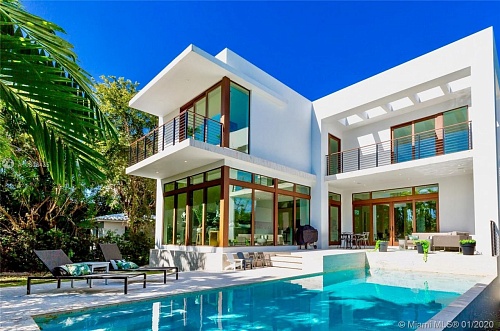Вилла в Майами, США, 350 м2 фото 1