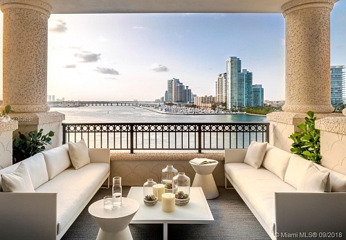 Квартира в Майами, США, 340 м2 фото 1