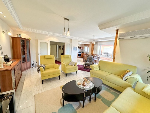 Квартира в Кестеле, Турция, 280 м2 фото 1