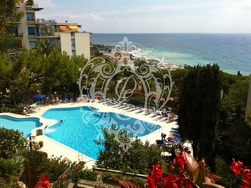 Апартаменты в Сан-Ремо, Италия, 158 м2 фото 1