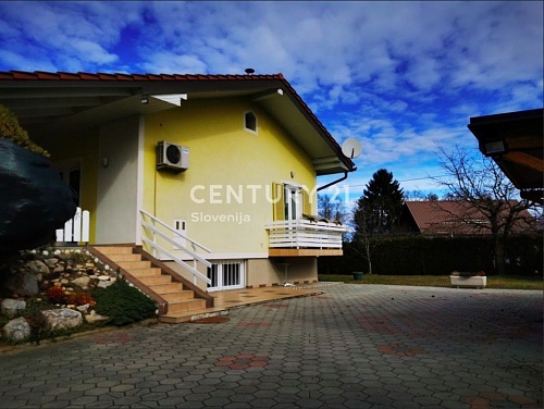 Дом в Птуе, Словения, 270 м2 фото 1