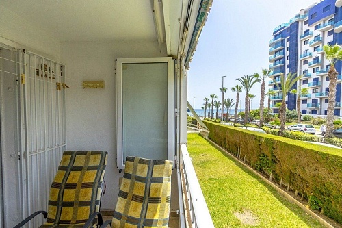 Апартаменты в Пунта Приме, Испания, 90 м2 фото 1