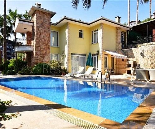 Вилла в Алании, Турция, 750 м2 фото 1