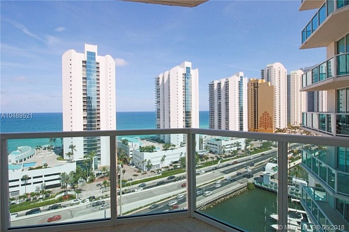 Квартира в Майами, США, 140 м2 фото 1