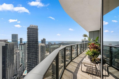 Квартира в Майами, США, 220 м2 фото 1