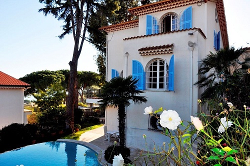 Вилла в Сан-Ремо, Италия, 210 м2 фото 1