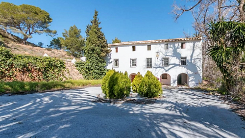Вилла в Альтеа, Испания, 700 м2 фото 1