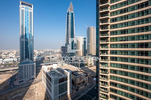 Апартаменты в Дубае, ОАЭ, 82 м2 фото 1