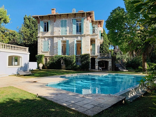 Вилла в Рокбрюн-Кап-Мартен, Франция, 500 м2 фото 1