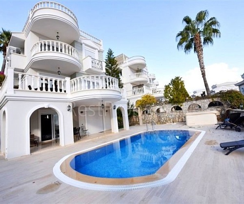 Вилла в Алании, Турция, 250 м2 фото 1