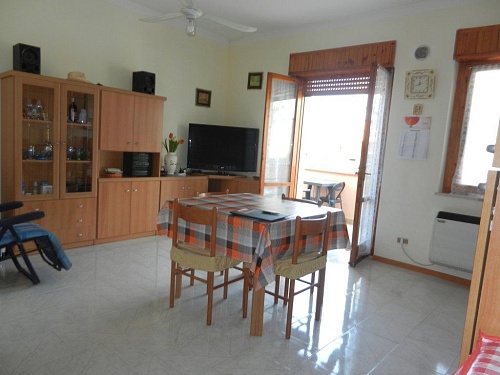 Квартира в Скалее, Италия, 100 м2 фото 1