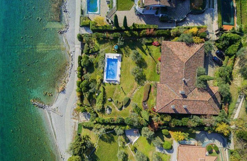 Вилла у озера Гарда, Италия, 750 м2 фото 1