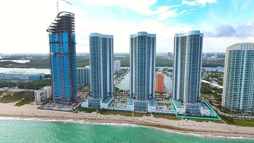 Квартира в Майами, США, 200 м2 фото 1