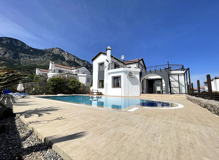 Вилла в Кирении, Кипр, 200 м2