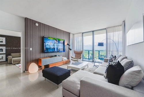 Квартира в Майами, США, 130 м2 фото 1