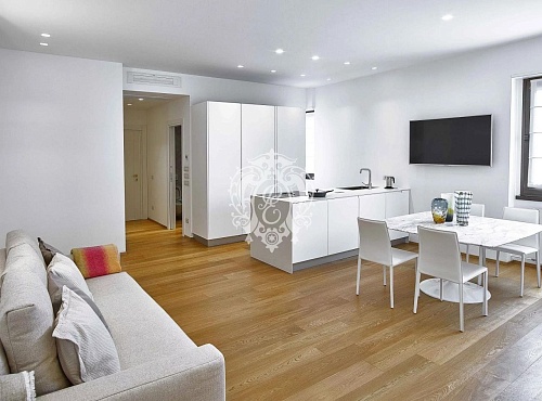 Квартира в Комо, Италия, 100 м2 фото 1