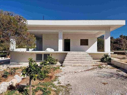 Дом в Лутраки, Греция, 180 м2 фото 1