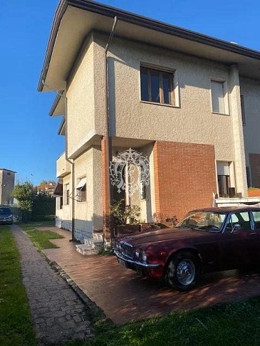 Дом в Пьетрасанте, Италия, 150 м2 фото 1