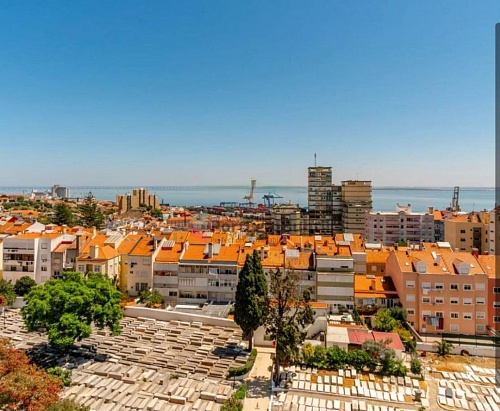 Квартира в Лиссабоне, Португалия, 80 м2 фото 1