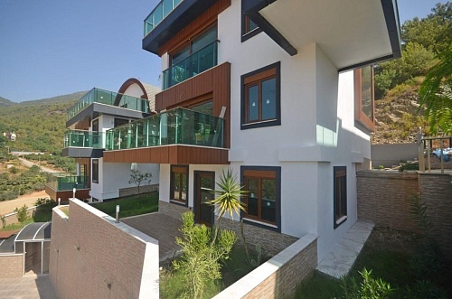 Вилла в Алании, Турция, 367 м2 фото 1