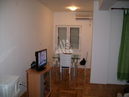 Квартира в Тивате, Черногория, 50 м2 фото 1