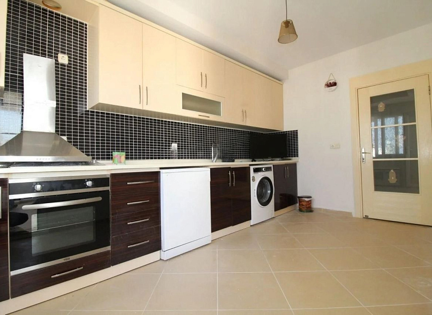 Квартира в Мерсине, Турция, 150 м2