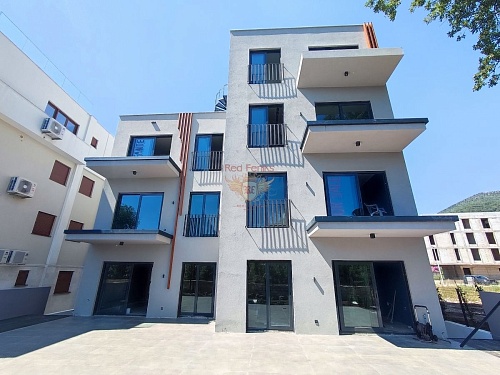 Квартира в Тивате, Черногория, 48 м2 фото 1