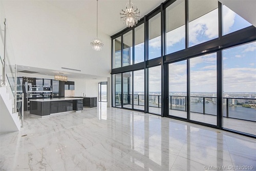 Квартира в Майами, США, 320 м2 фото 1