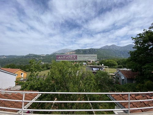Апартаменты в Херцег-Нови, Черногория, 160 м2 фото 1
