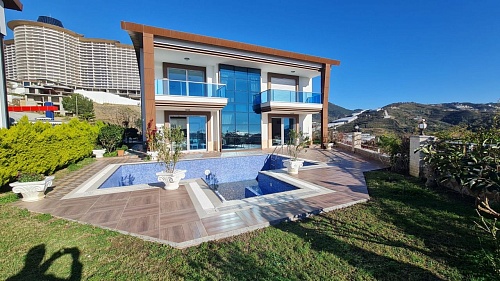Вилла в Алании, Турция, 250 м2 фото 1