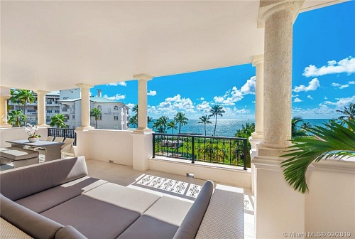 Квартира в Майами, США, 180 м2 фото 1