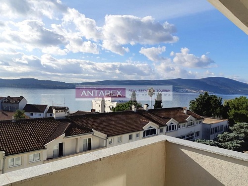Апартаменты в Тивате, Черногория, 102 м2 фото 1