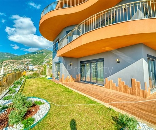 Вилла в Алании, Турция, 530 м2 фото 1