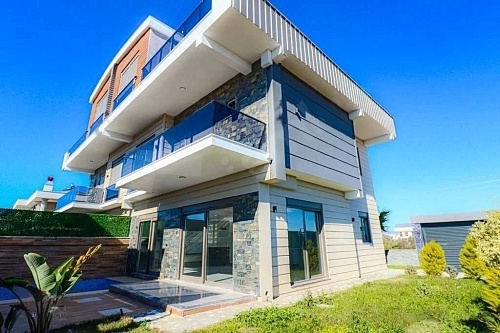 Вилла в Анталии, Турция, 300 м2 фото 1