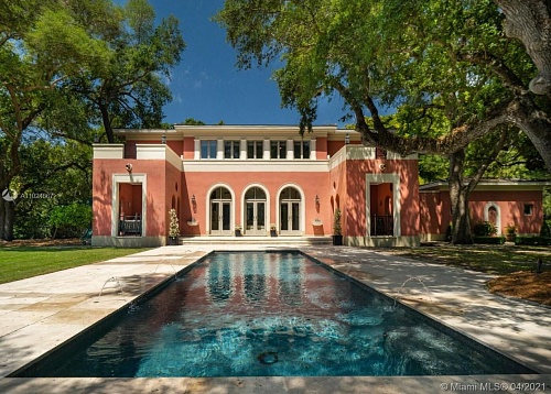 Особняк в Майами, США, 400 м2 фото 1