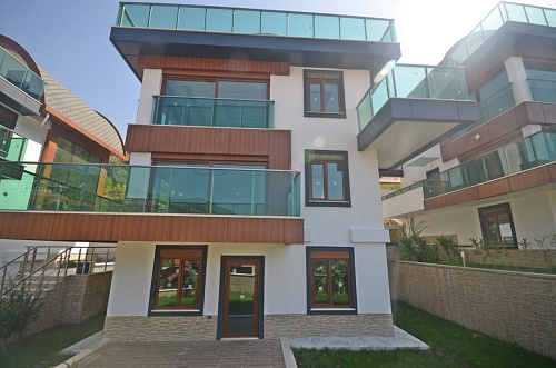 Вилла в Алании, Турция, 367 м2 фото 1
