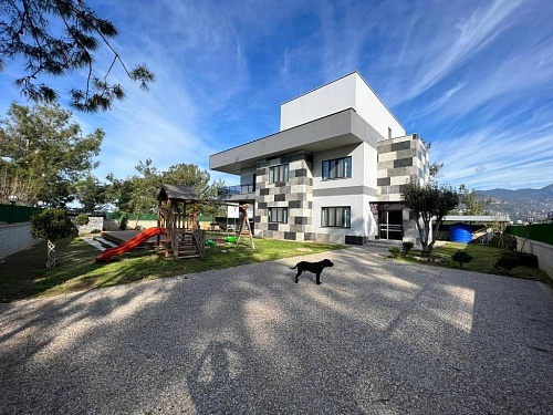 Вилла в Алании, Турция, 399 м2 фото 1