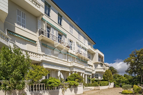 Апартаменты в Каннах, Франция, 102 м2 фото 1