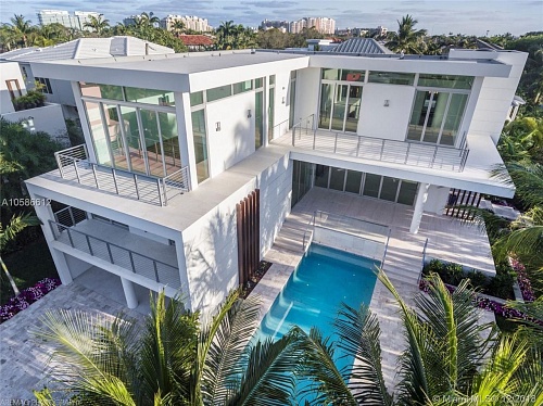 Вилла в Майами, США, 450 м2 фото 1