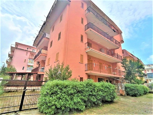 Квартира в Скалее, Италия, 55 м2 фото 1