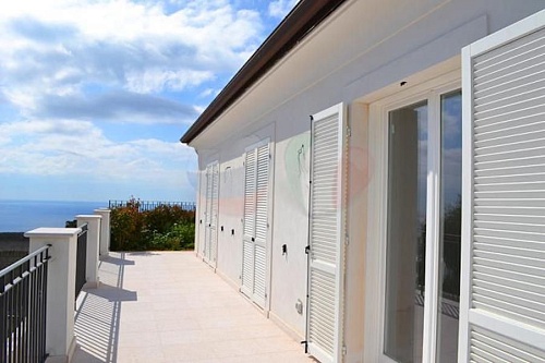 Вилла в Сан-Ремо, Италия, 250 м2 фото 1