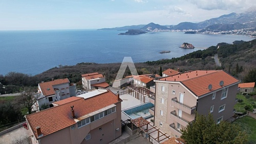 Вилла в Святом Стефане, Черногория, 370 м2 фото 1
