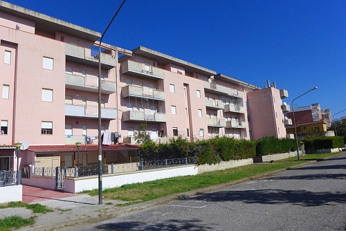 Апартаменты в Скалее, Италия, 54 м2 фото 1