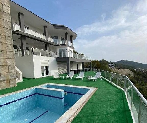 Вилла в Алании, Турция, 330 м2 фото 1
