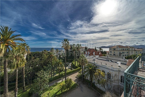Апартаменты в Каннах, Франция, 140 м2 фото 1