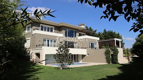 Вилла в Стамбуле, Турция, 576 м2 фото 1