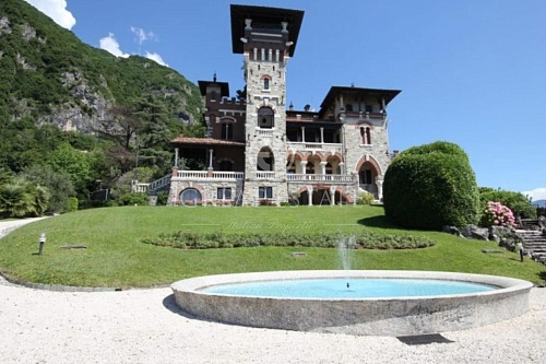 Апартаменты у озера Комо, Италия, 90 м2 фото 1