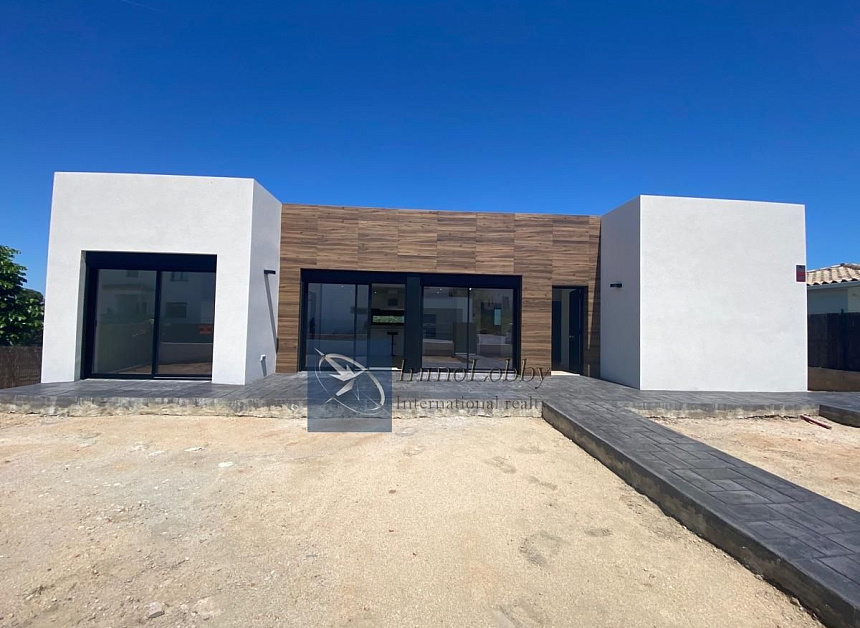 Дом в Санта-Кристина-де-Аро, Испания, 119 м2